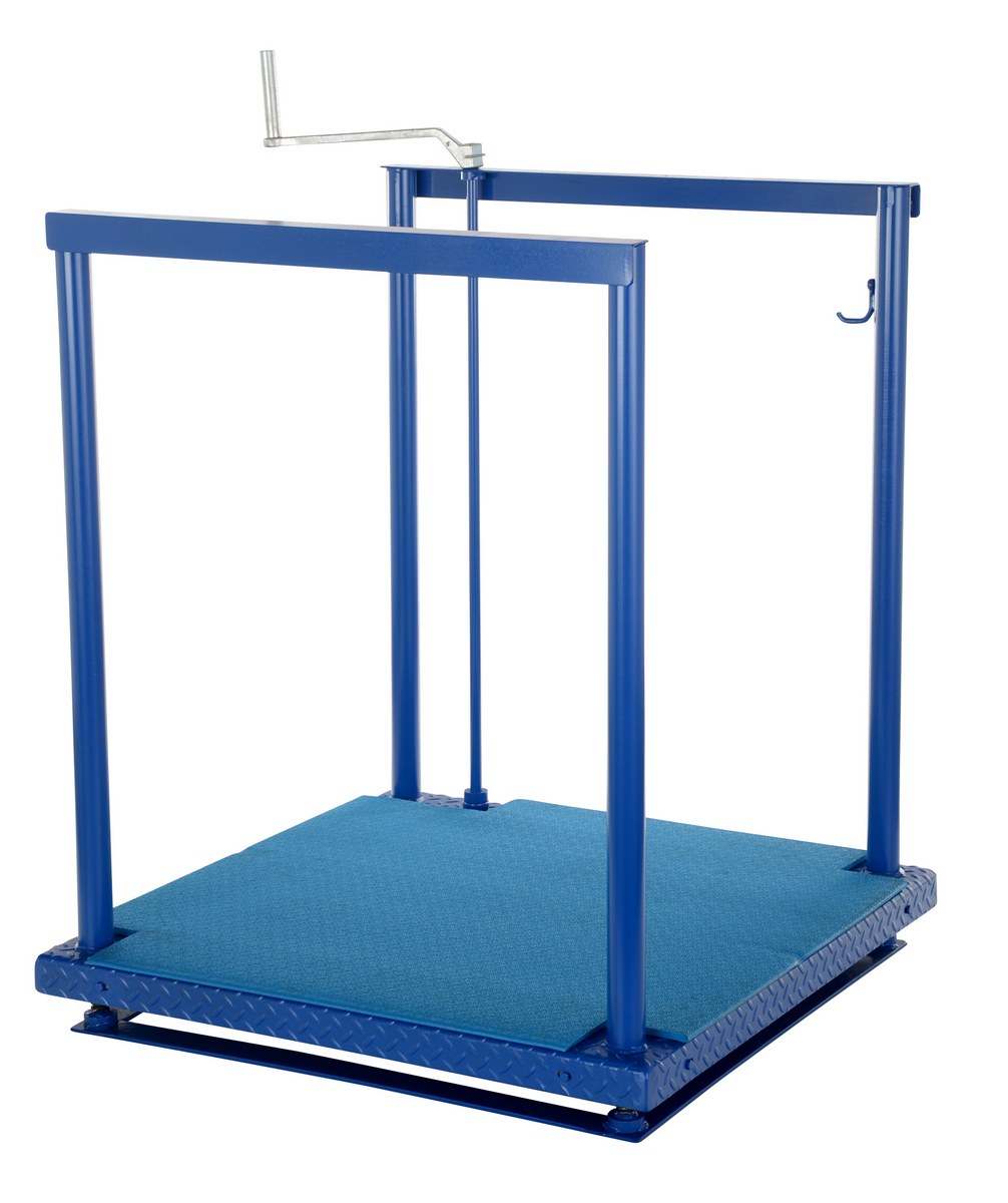 Vestil Steel Ergonomic Post-Crank Worker Platform With Mat - 48 In. x 36 In. x 65-5/8 In. 500 lb - Blue