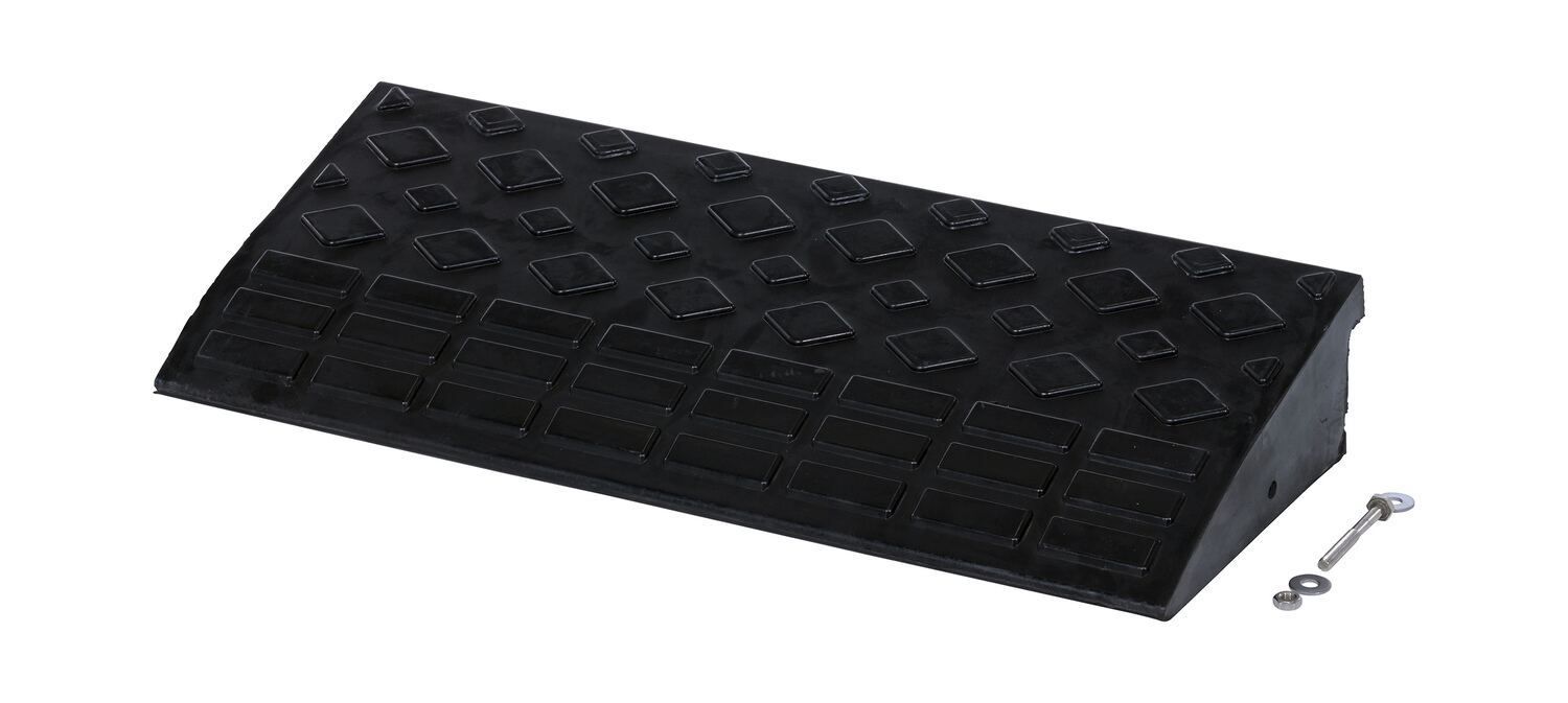 Vestil Heavy Duty Rubber Corner Ramp Rectangular - 9-11/16 In. x 23-5/8 In. x 3-5/8 In. 4000 lb - Black
