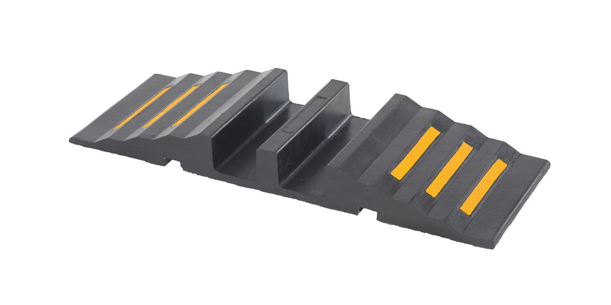 Vestil Molded Rubber Hose/Cable Crossover Bridge - 32-5/8 In. x 12 In. x 3-1/2 In. 2400 lb - Black