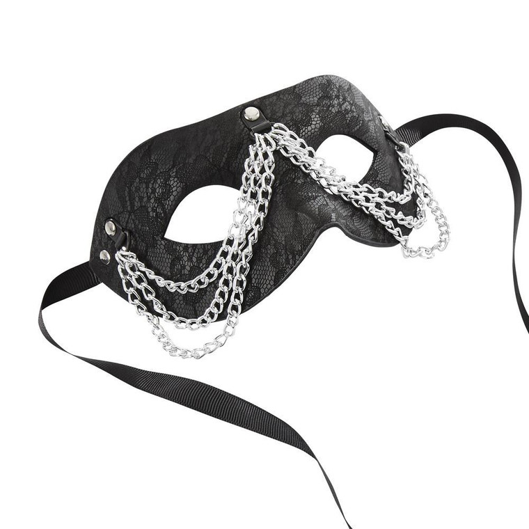 226041 - Sincerely Chained Lace Mask