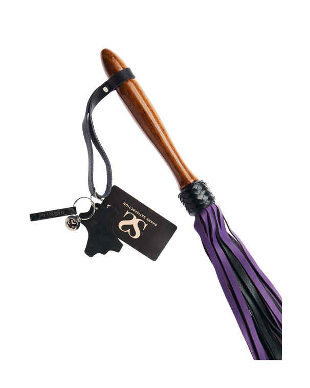 245053 - Bound X Calf Leather Flogger With Wooden Handle
