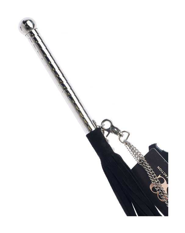 245033 - Bound X Suede Flogger With Thin Metal Handle And Chain