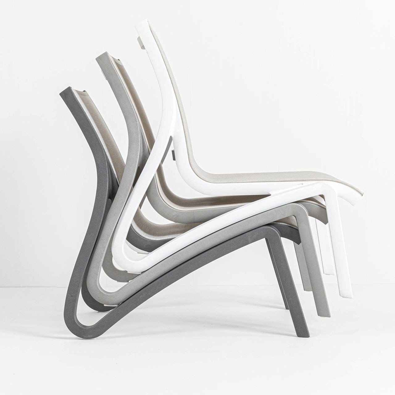 Grosfillex Sunset Lounge Chairs | National Hospitality
