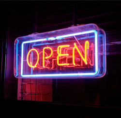 Lighted & Neon Signs