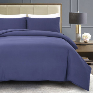 LodgMate Solid Colored Duvet Covers