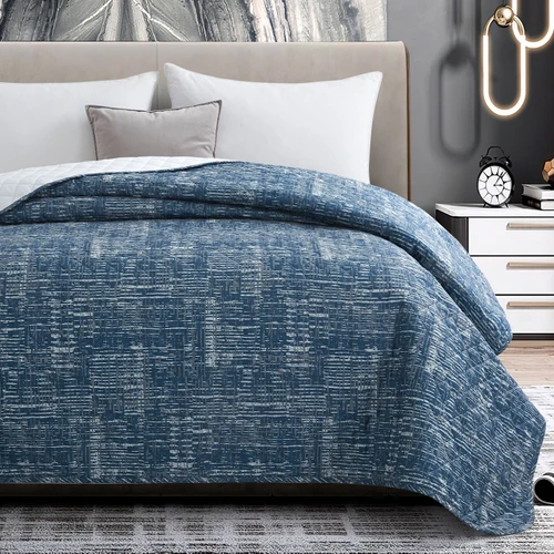 Twilight Pinsonic Quilted Bedspreads