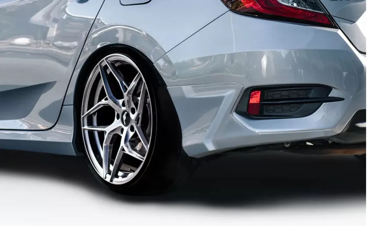 Rear Lip Spoilers