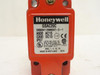 Honeywell GSAC20C; Safety Limit Switch; 2NO/2NC; DPDT