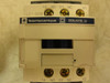 Telemecanique LC1D09G7; Contactor 9A 3P 600V "Broken Mount"