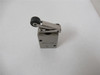 SMC VM220-02-01SA; PneumaticMechanicalValve w/Roller1/4" Port
