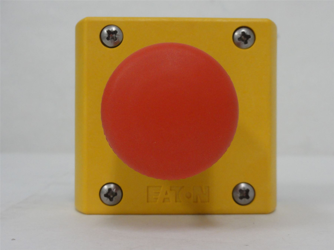 Eaton M22-C1-M13H, Push Button Control Station 1NO, 40mm Head