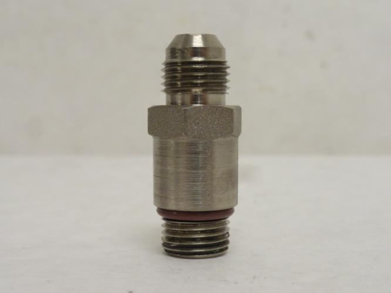 Nordson 972628; Hose Connection Fitting; 3/8 JIC x 3/8 BOSS 