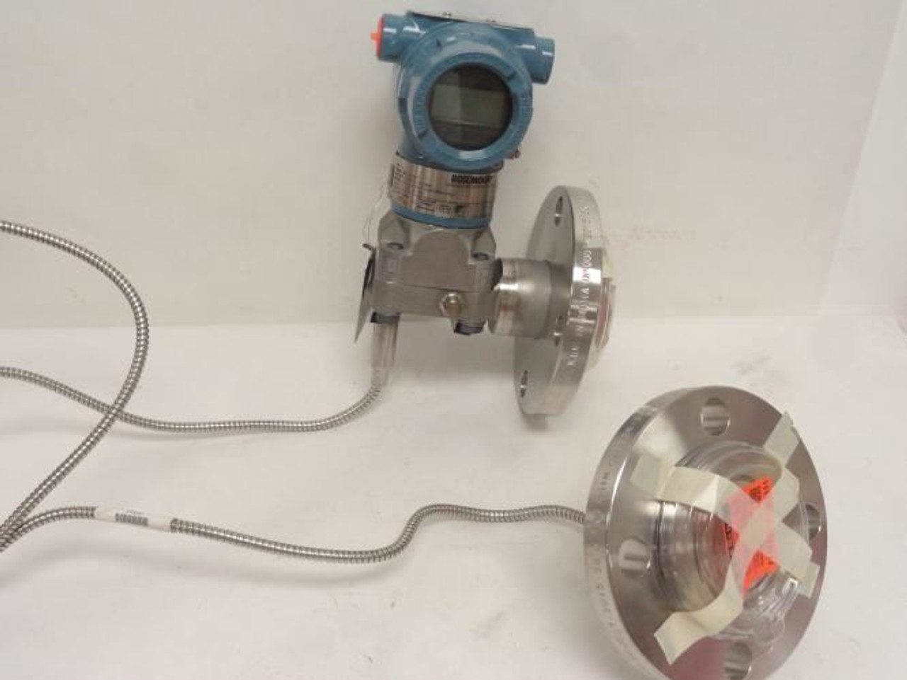 Rosemount 3051L2AG0XD31AAS1E8M5Q4Q8; Level Transmitter; 275PSI