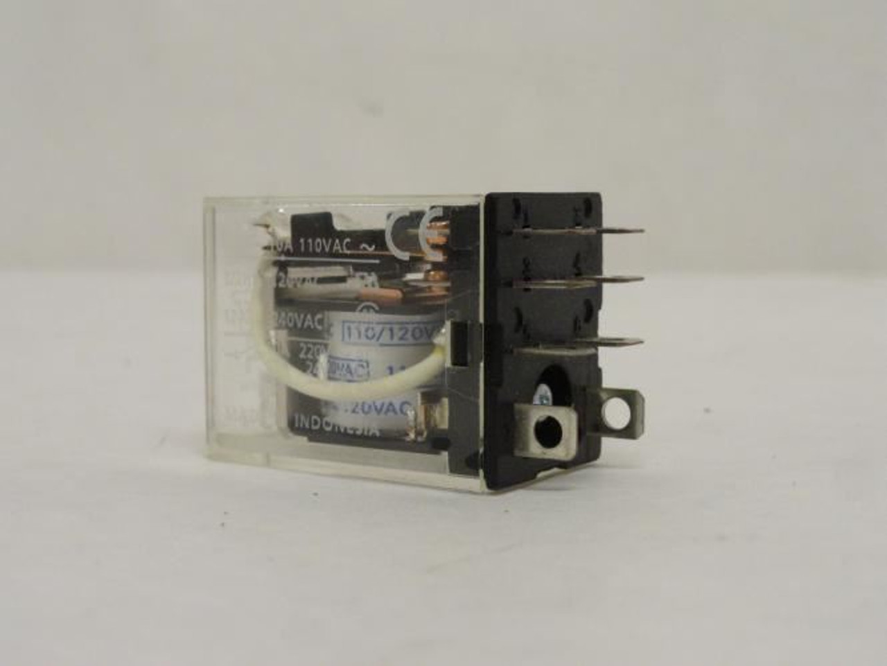 Omron LY2AC110120; Mechanical Relay; 10A; 24VAC; Coil: 110/120V