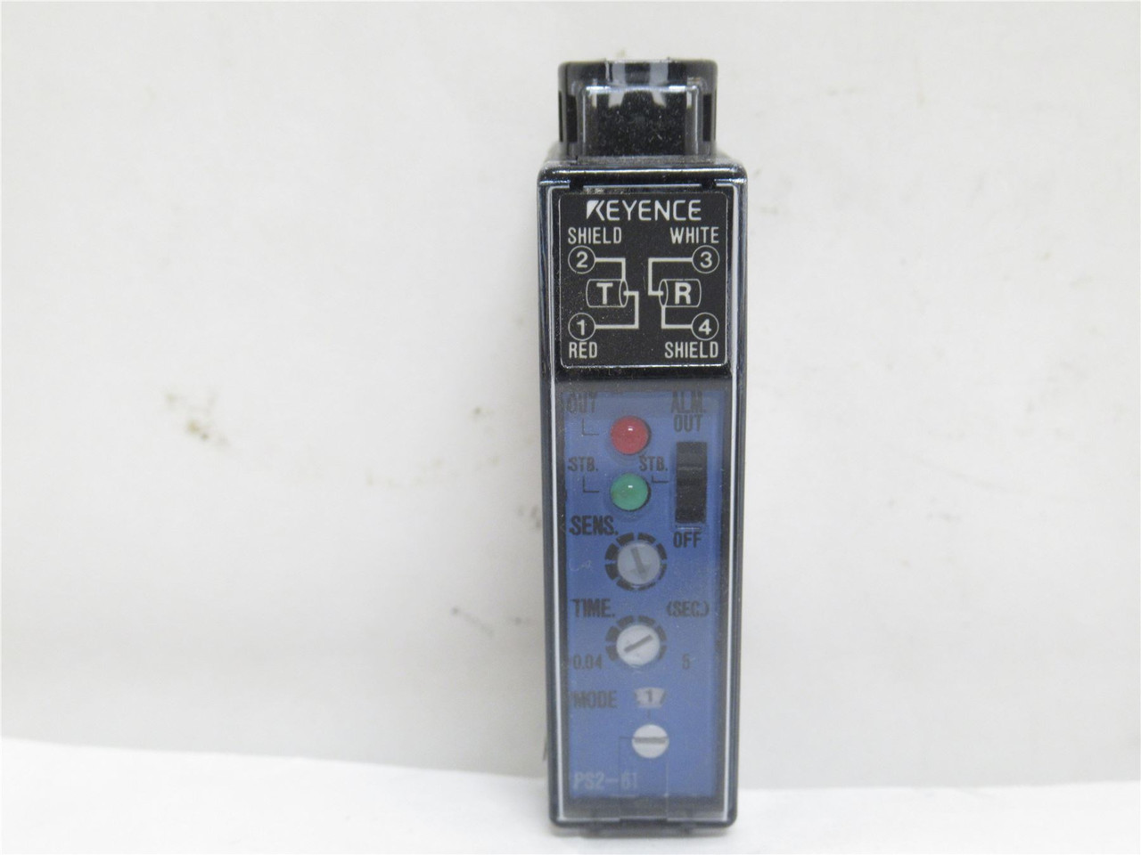 Keyence PS2-61; Amplifier Unit; 12-24VDC; LIGHT-ON/DARK-ON