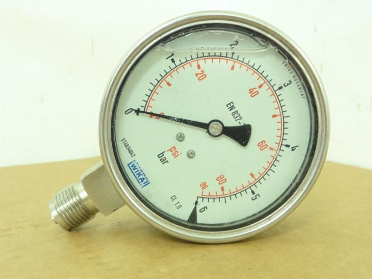 Wika DSS10M; Pressure Gauge; 4" Dial; 0-6bar; 86psi