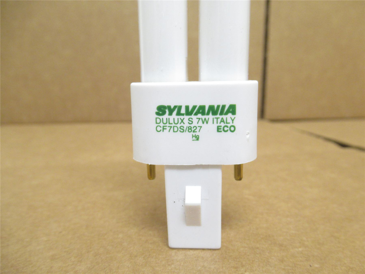 Sylvania CF7DS/827/ECO; Lot-3; Fluorescent Bulbs 21277; 7W