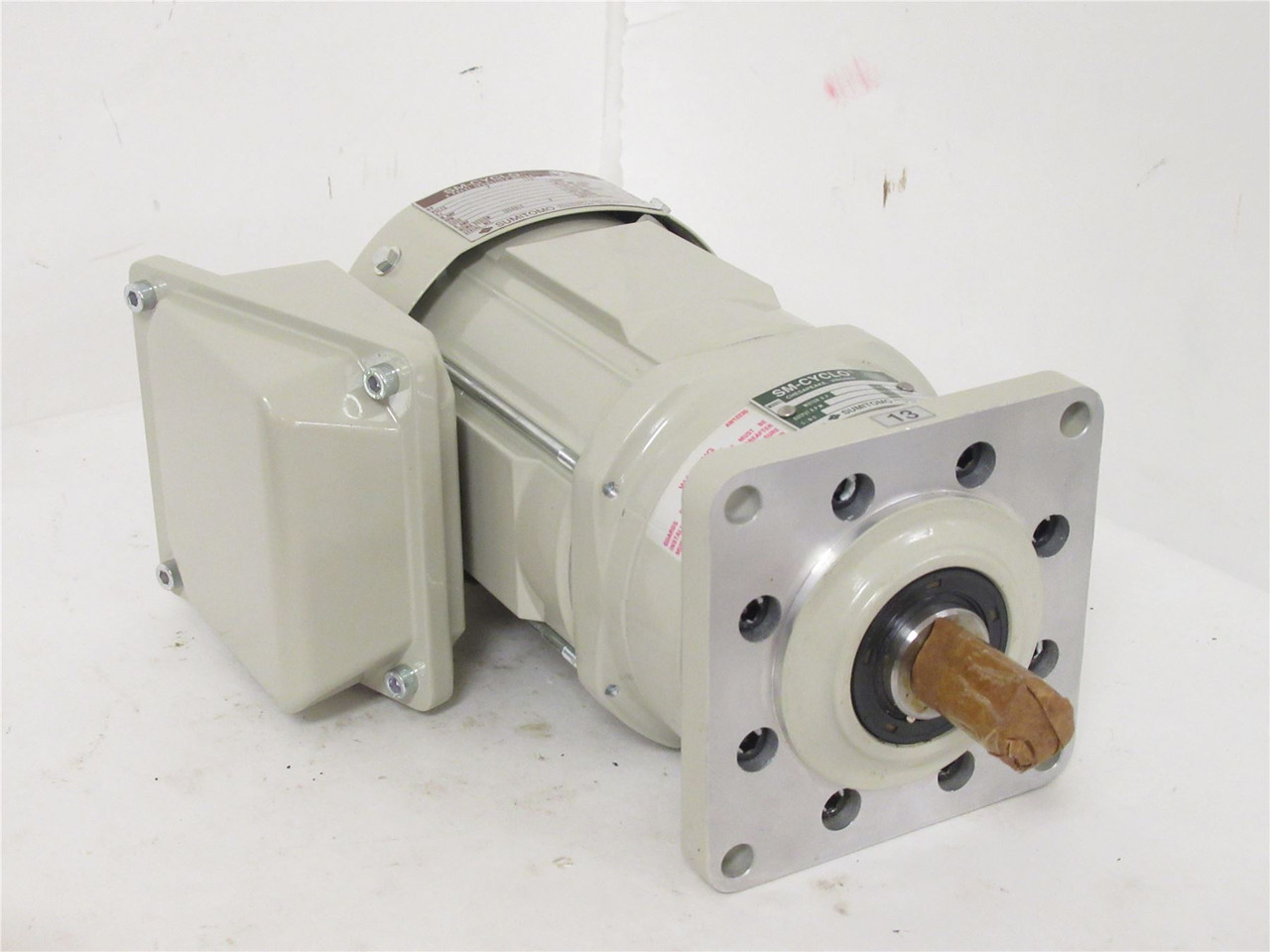 Sumitomo CNVM02-5077-13; Gear Motor; 1/4HP; 220V; 1720RPM;