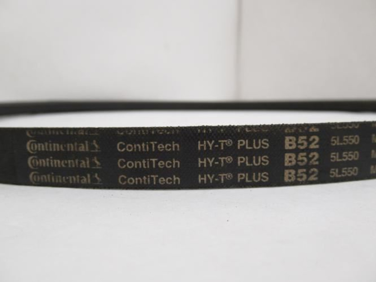 Continental B52; V-Belt 5L550; 55" Long; 0.65" Top Width; Sec: B