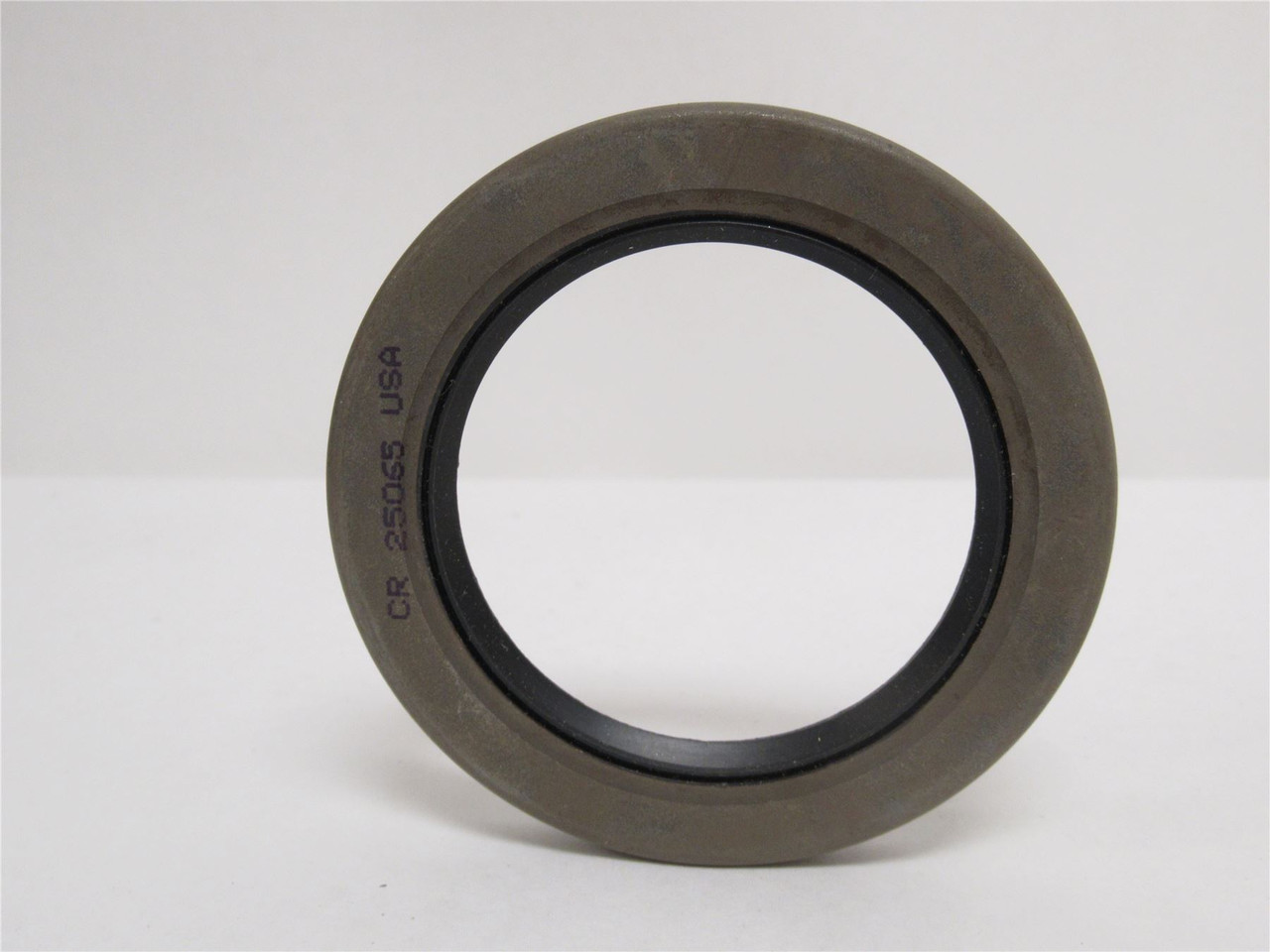SKF 25065; Double Lip Oil Seal; 2-1/2"ID x3.543"OD x0.438"W
