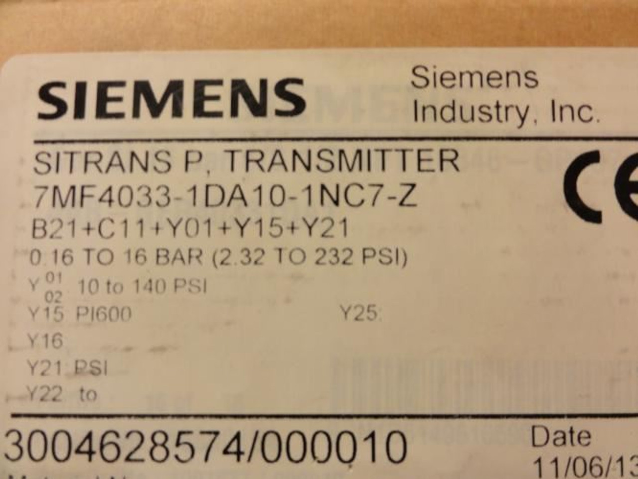 Siemens 7MF4033-1DA10-1NC7; Pressure Transmitter; 1/2NPT