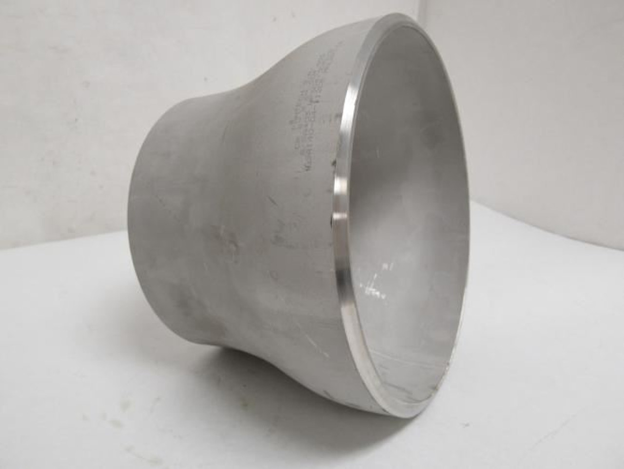 MFG- 40BWP13-L8L6; Butt Weld Concentric Reducer; 8 x 6"; SS-304