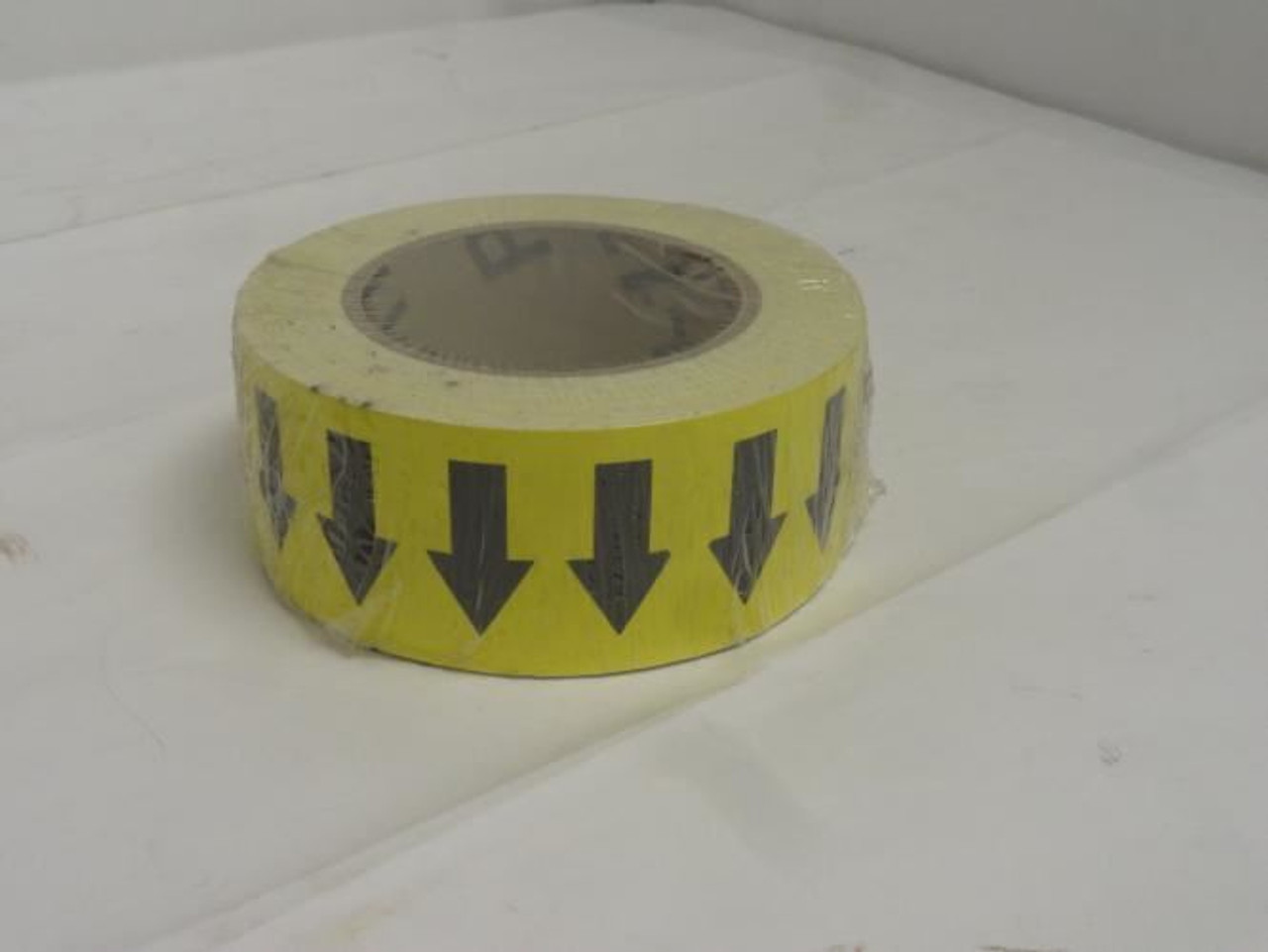 Industry-STD PM-0255-A ; Black Arrow On Yellow Tape