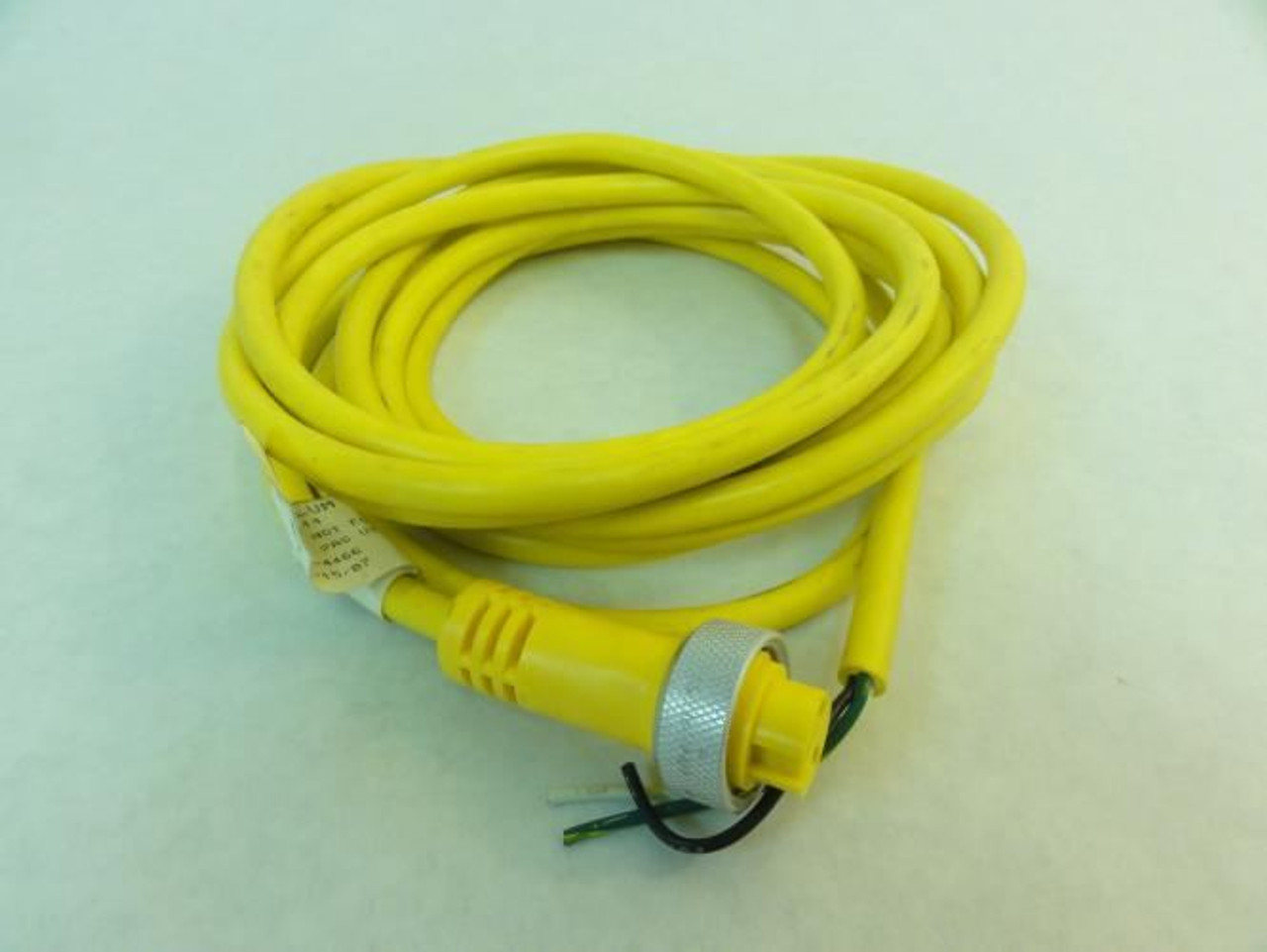 Leuze 150914; Connection Cable; 300V; 8A