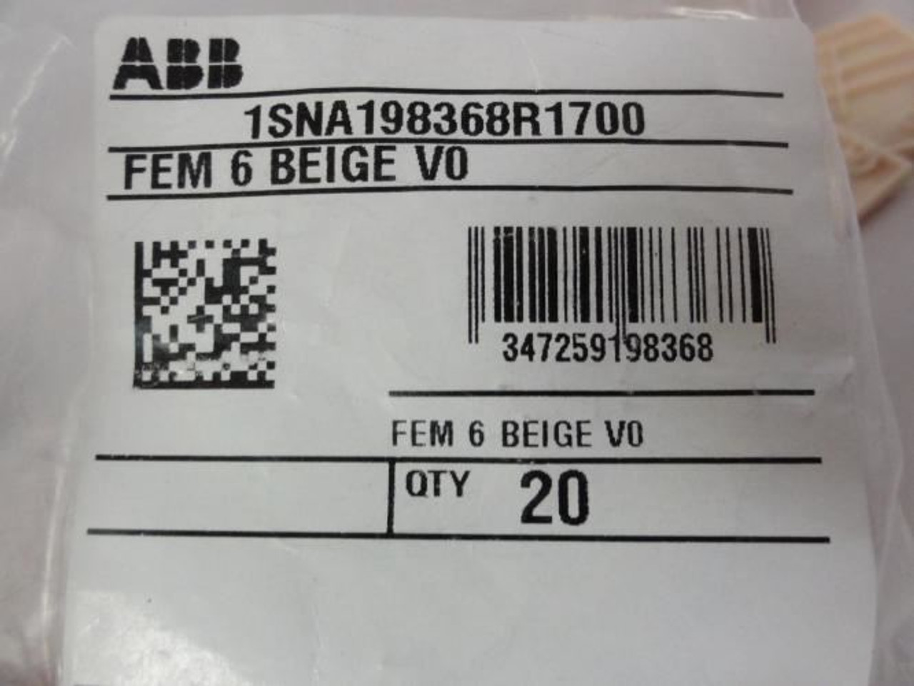 ABB FEM 6 Ivory V0; Bag-20 Backplate 1SNA198368R1700