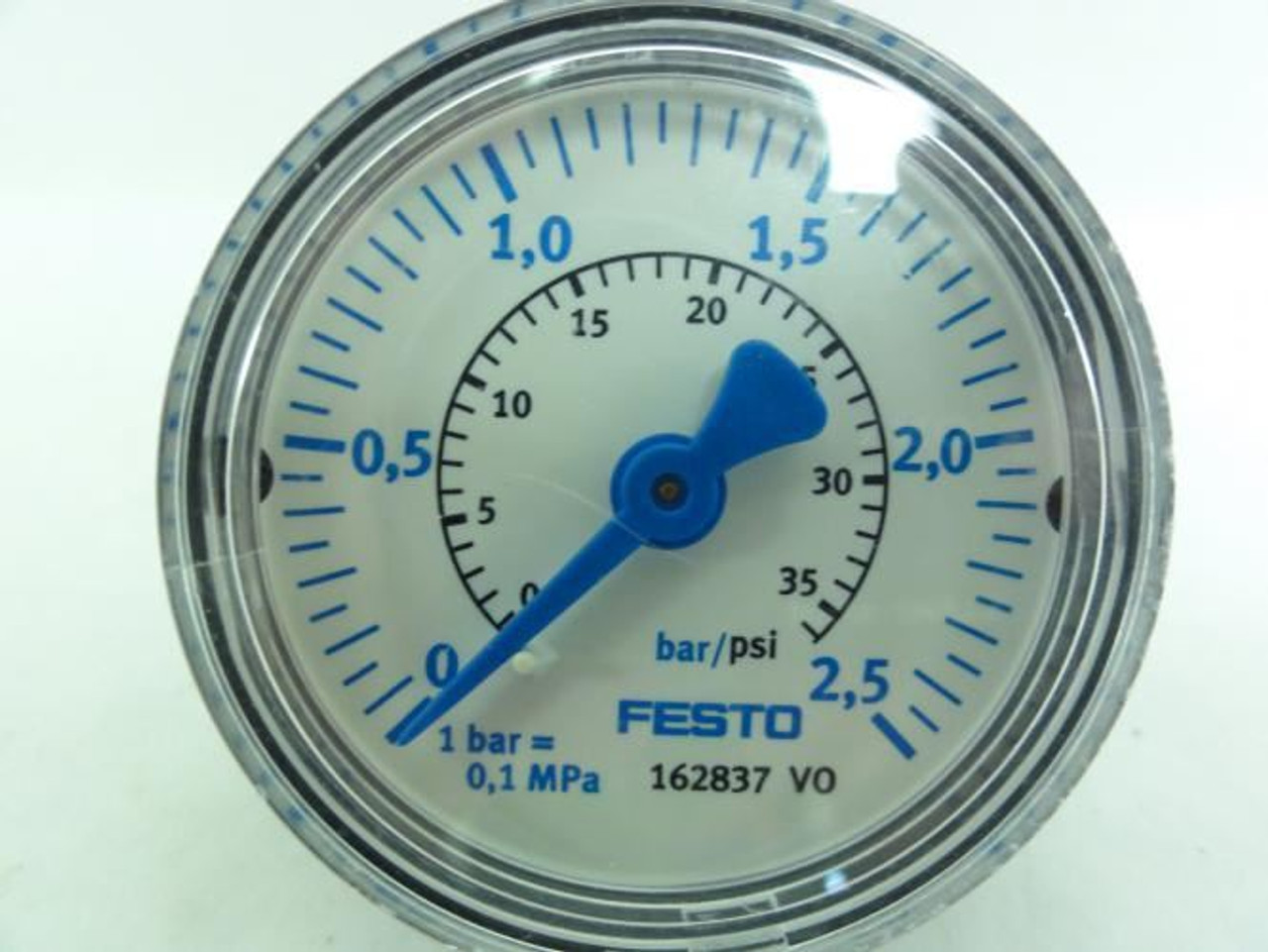 Festo 162837; Pressure Gauge; 0-36PSI; Conn: G1/4