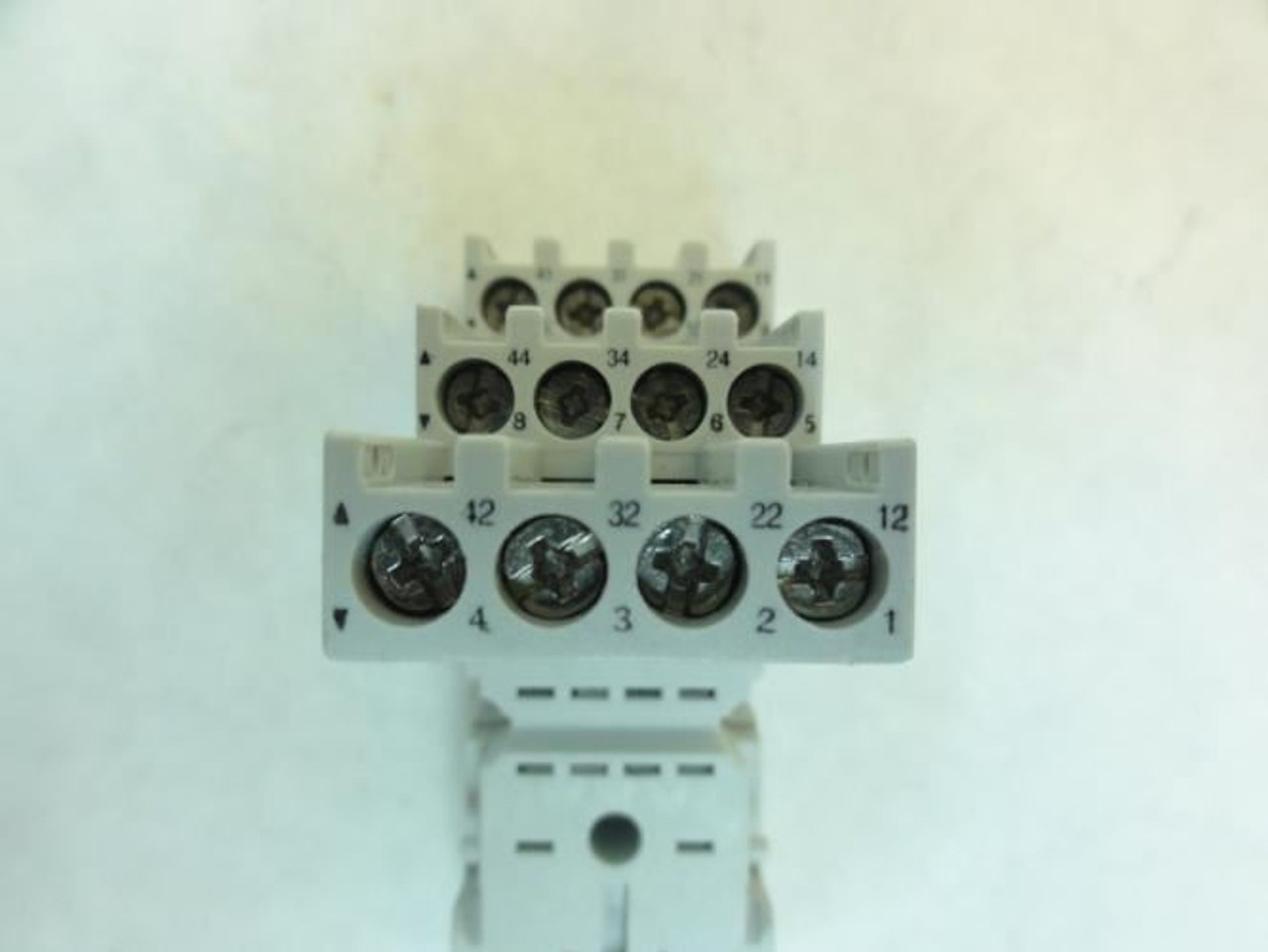 Eaton D2PAP; Relay Socket; 10A; 300V; 14-Pin