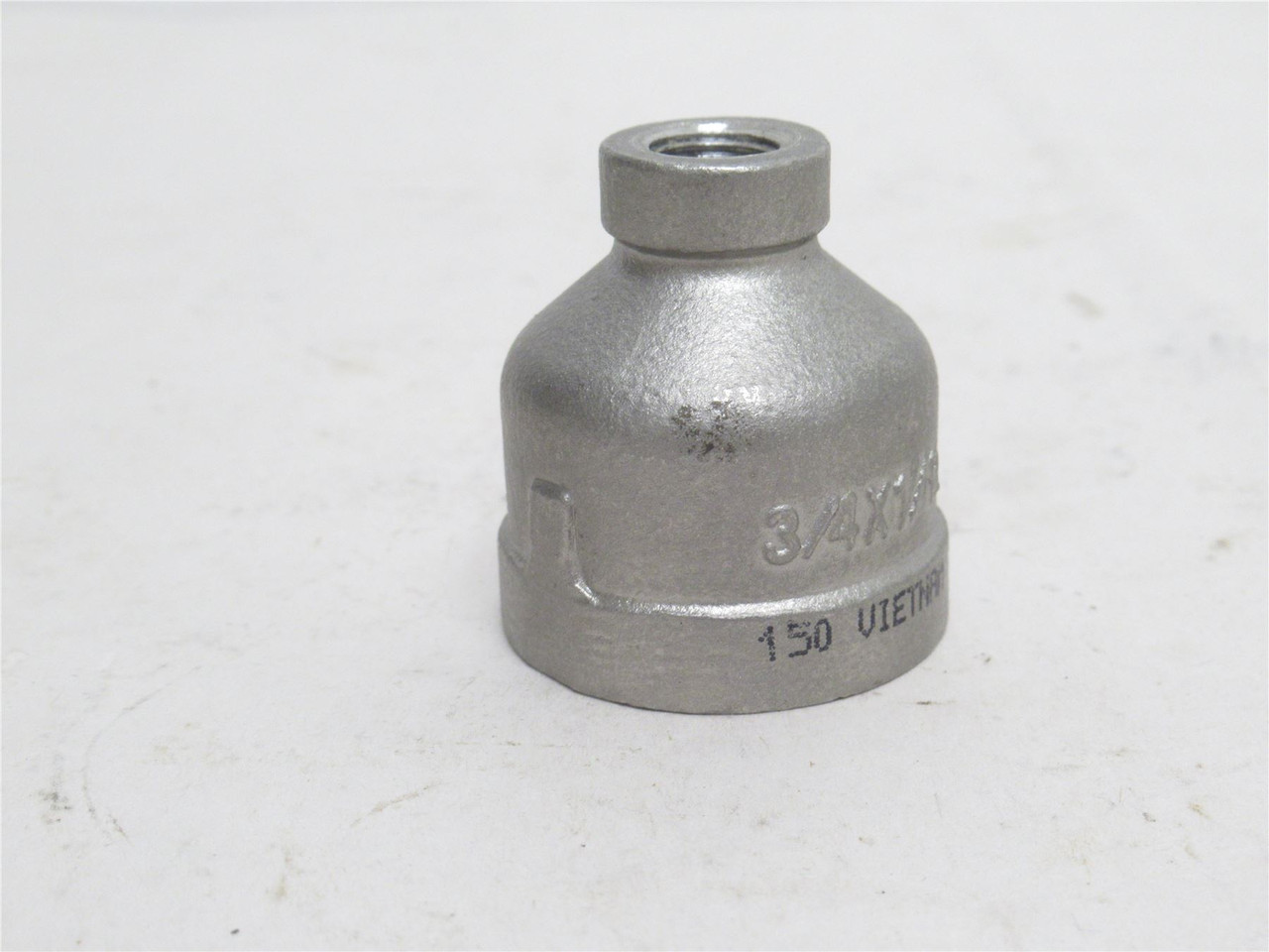 Industry-Std 1LUY1; Reducer Coupling; SS-304; 3/4 x 1/8NPT