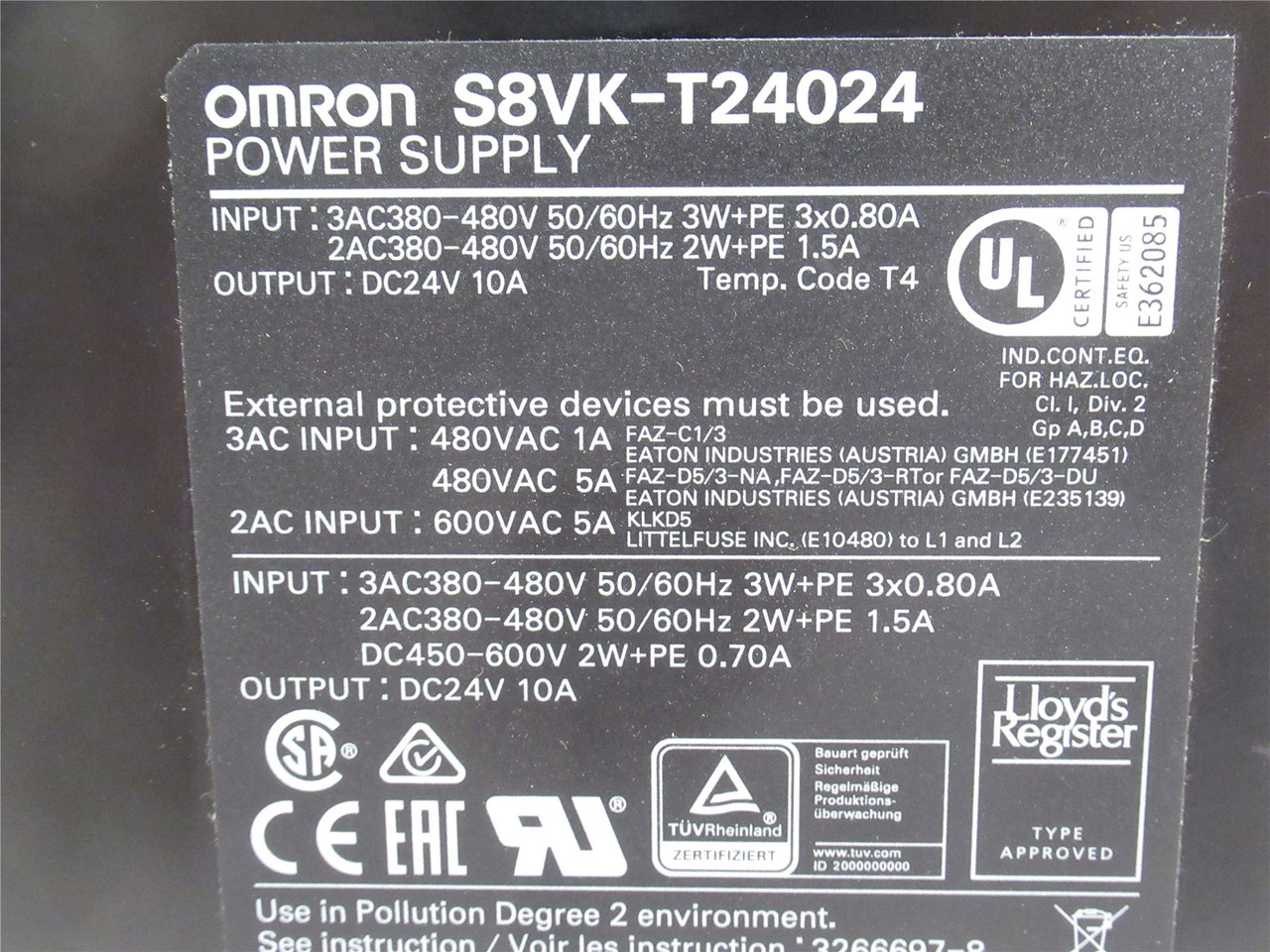 Omron S8VK-T24024; Power Supply 380-480VAC In; 24VDC; 10A Out