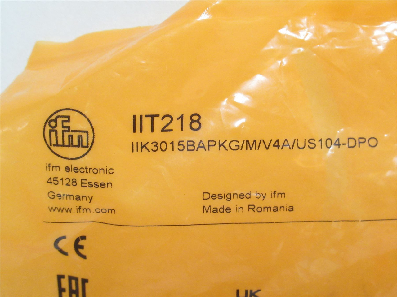 IFM IIK3015BAPKG/M/V4A/US104-DPO; Prox Sensor IIT218 10-30VDC