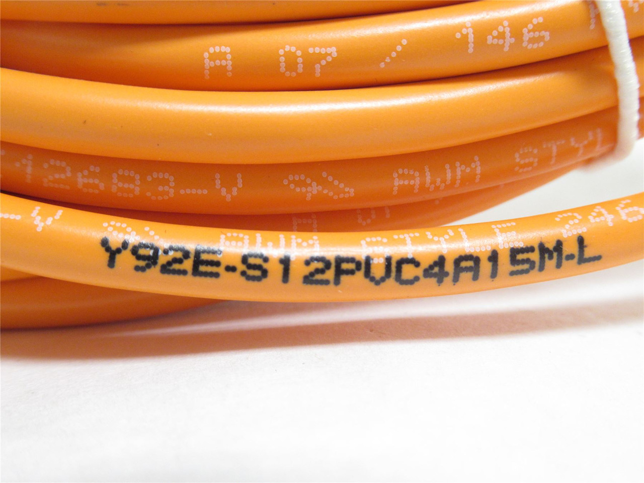 Omron Y92E-S12PVC4A15M-L; Sensor Actuator Cable; 15m; 90Deg