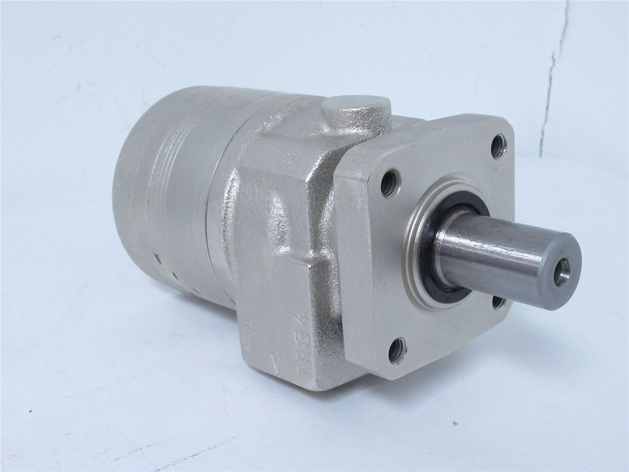Parker TB0080FS100AAUT; Plated Hydraulic Motor
