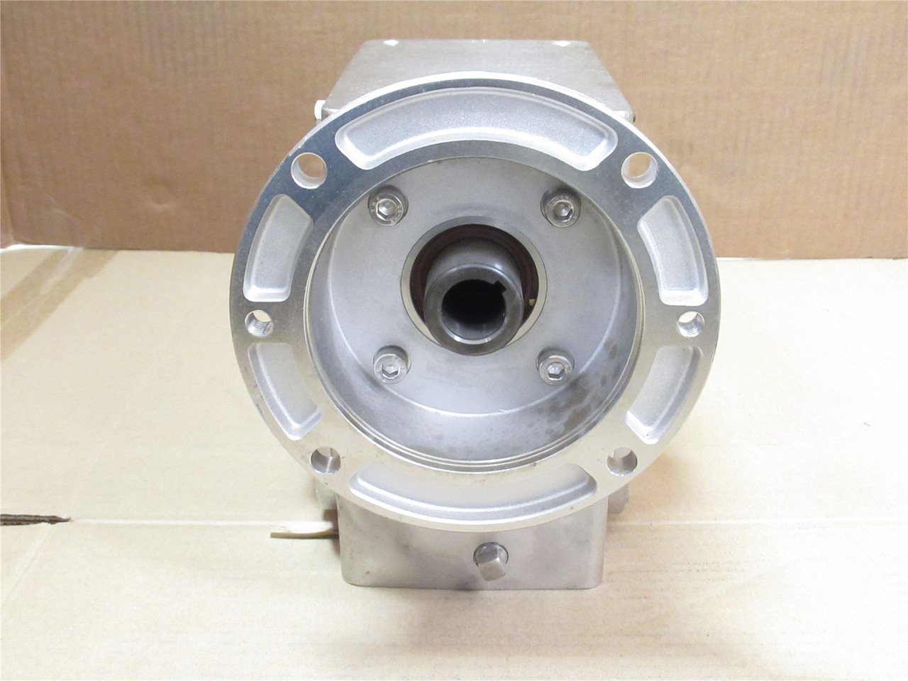 Sterling 37.SDF6H142; Gearbox; SS; RA; Ratio 40:1; 1750RPM In