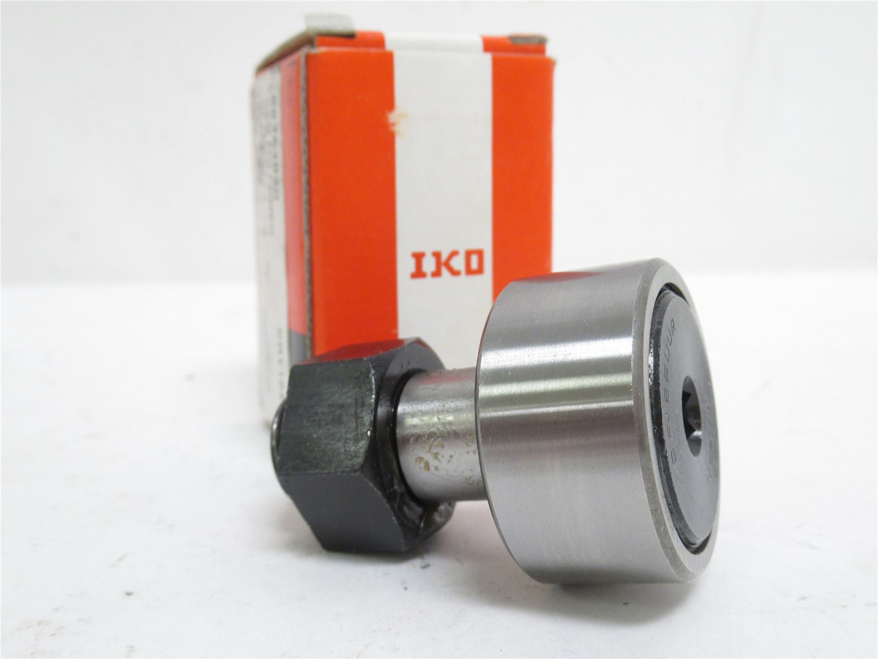 IKO CF18BUUR; Crowned Cam Follower; Roller 40mmOD x 20mm Wide