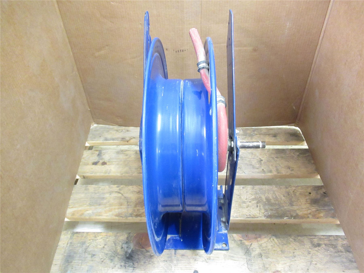 Coxreels TSHL-N-350; Spring Return Hose Reel; 100'; 300Psi