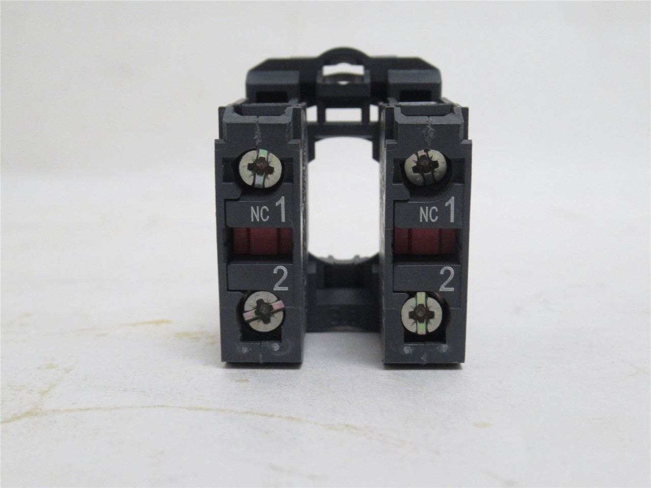 Schneider ZB6AZ104; Lamp Module 092570; 10A; 600V