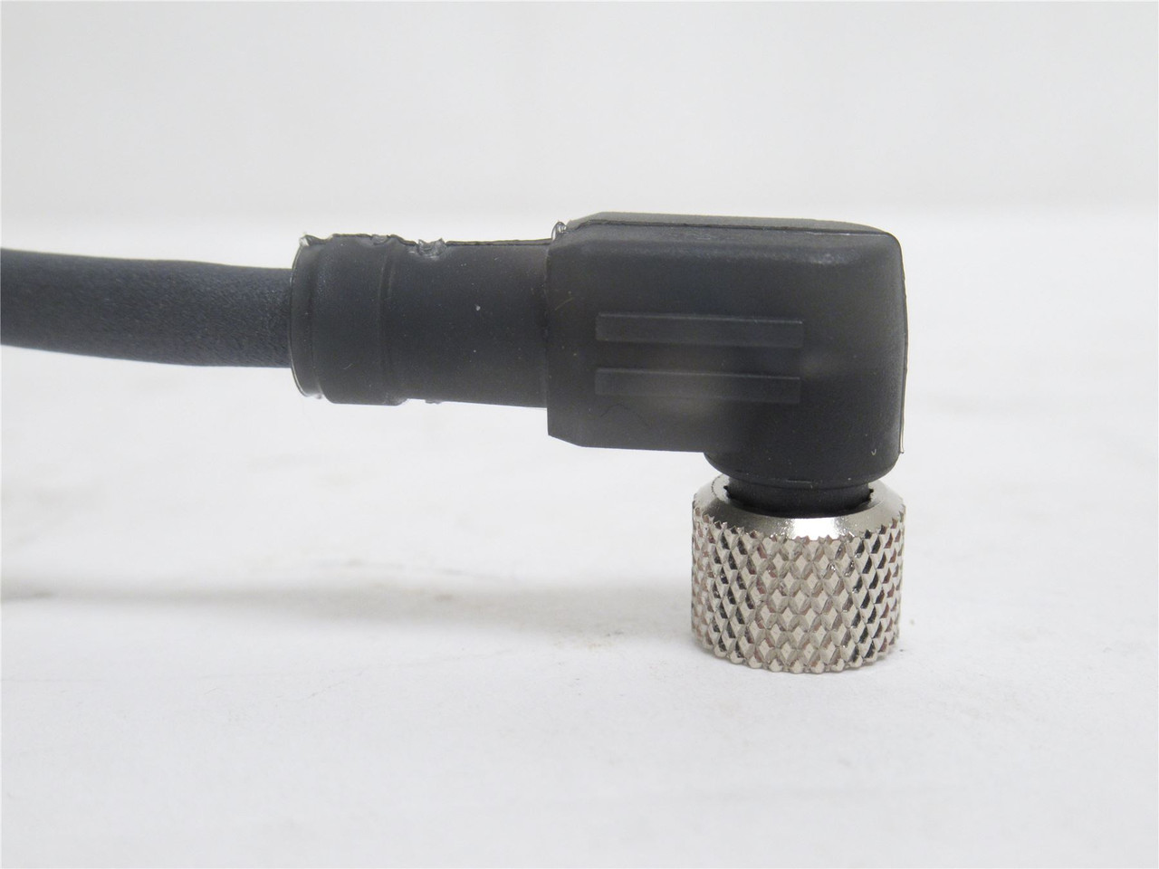 Telemecanique XZCP1041L5; Elbowed Female Connector; M8 Thread