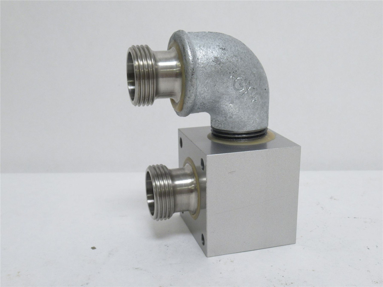 Multivac 11581009003; Flange; L184; D235; 90 Degree