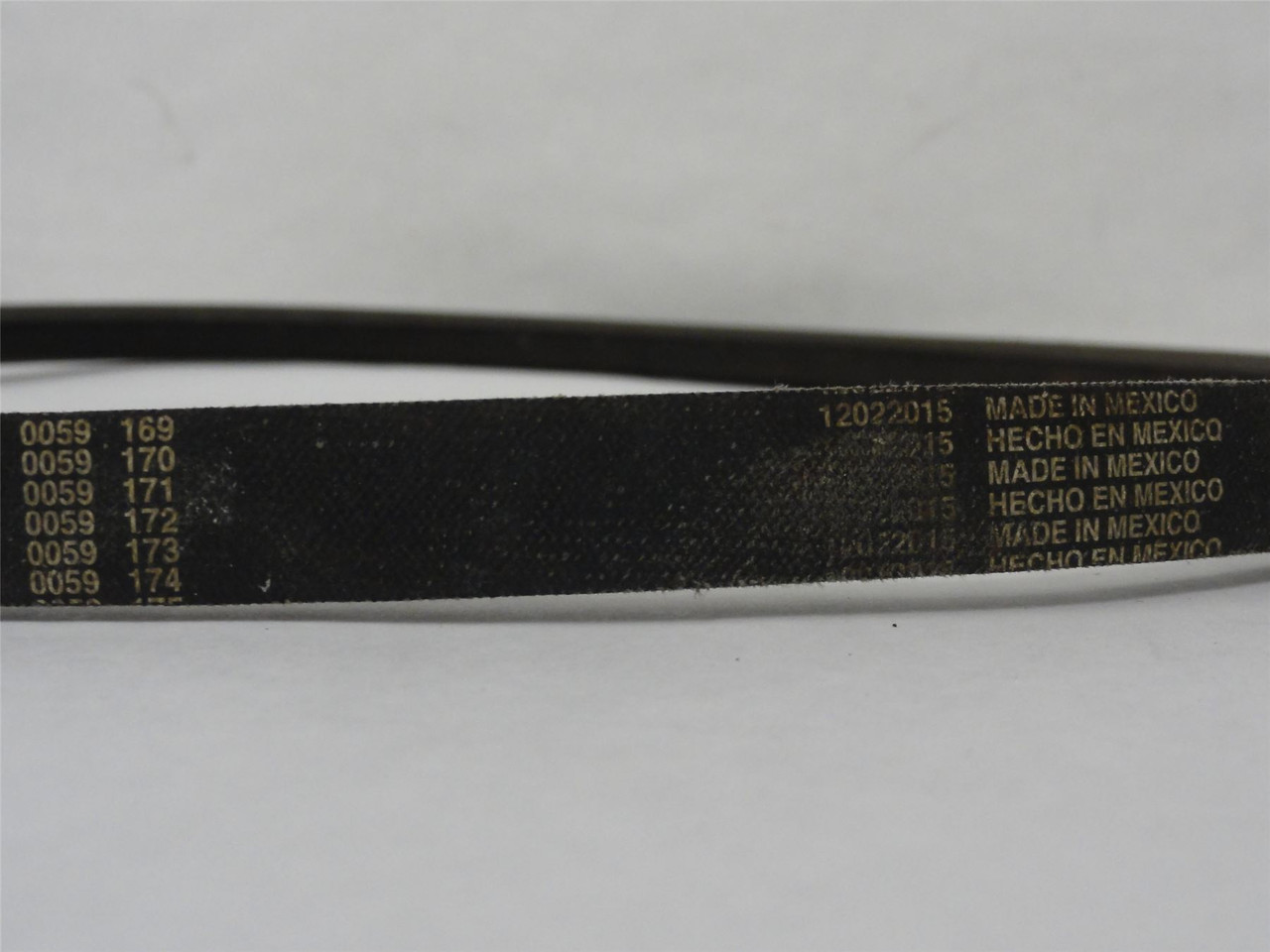 Goodyear B41; V-Belt; 44" Outside Length; 21/32" Top Width