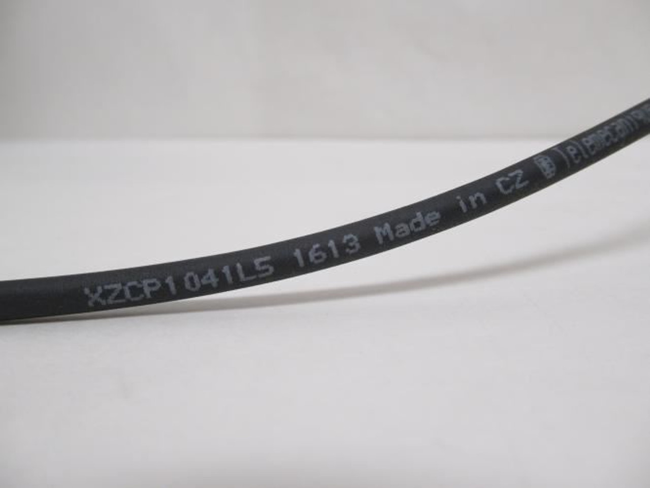 Telemecanique XZCP1041L5, Female Sensor Connector