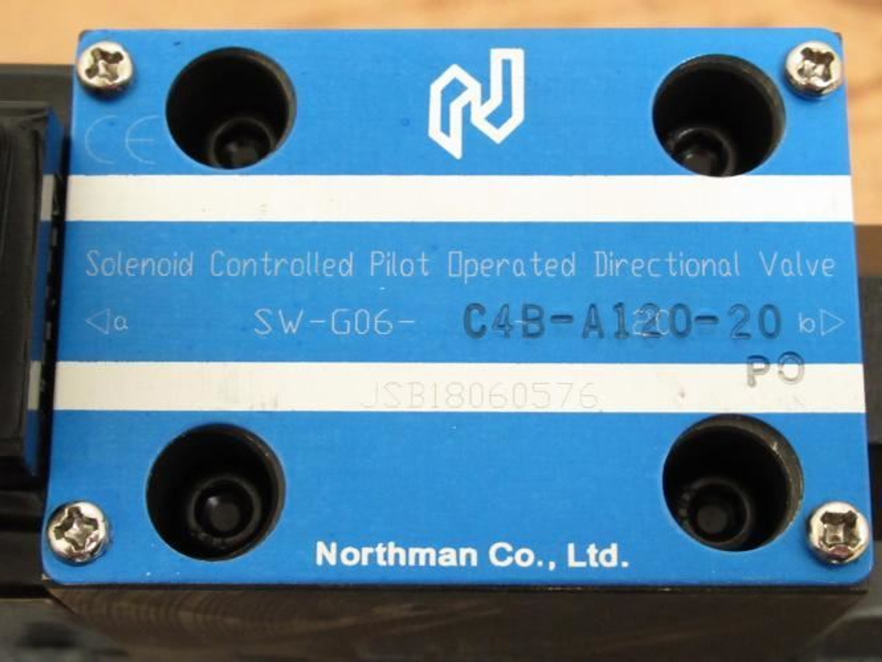 Northman SW-G06-C4B-A120-20-PO, Directional Control Valve