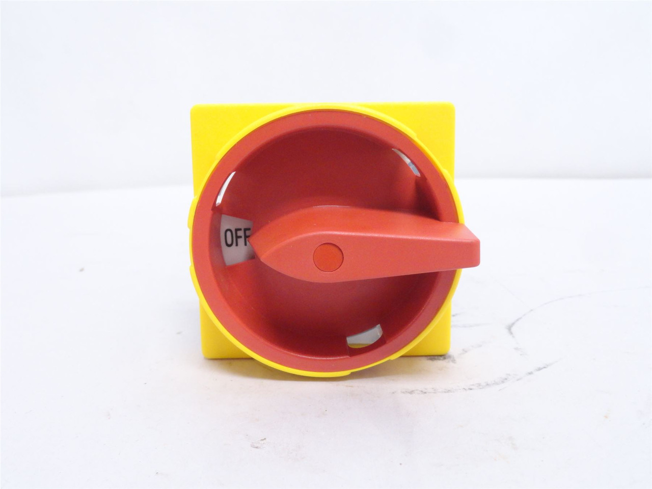 Mennekes ME 30XST1-M2; Motor Disconnect Switch; 30A; On/Off