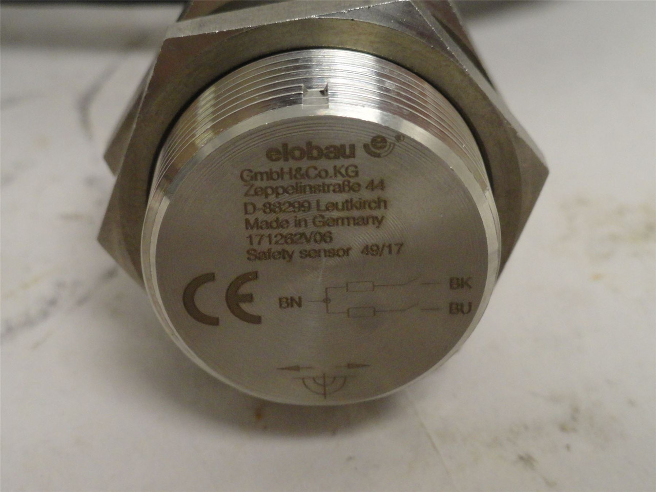 Elobau 171262V06; Proximity Safety Switch; 19.2-28.8VDC