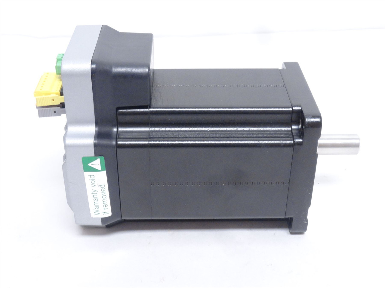 Schneider LMDOP853; Stepper Motor; 48VDC; 5.87Nm; 4 Amps
