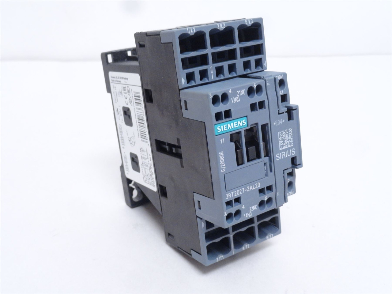 Siemens 3RT2027-2AL20; Contactor 32A; 690VAC; Coil: 230VAC