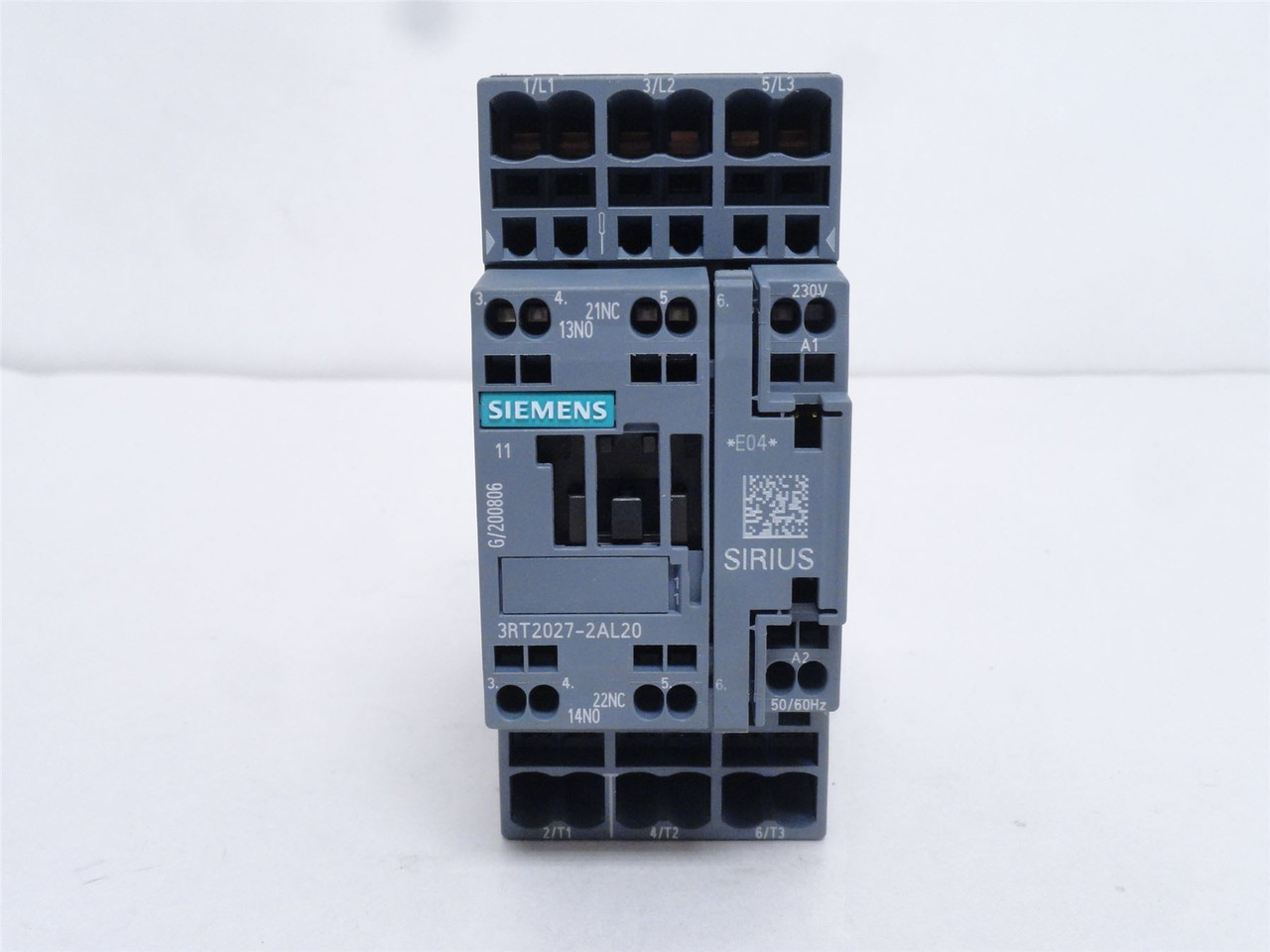 Siemens 3RT2027-2AL20; Contactor 32A; 690VAC; Coil: 230VAC
